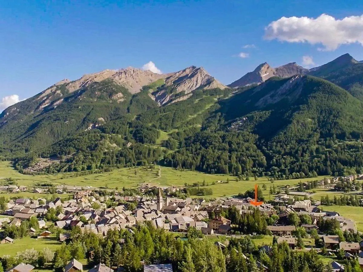 Le Monêtier-les-Bains Appartement Duplex 3 Pieces Cabine, 6 Couchages, Monetier-Les-Bains, Proche Commerces Et Pistes - Fr-1-330F-154 דירה
